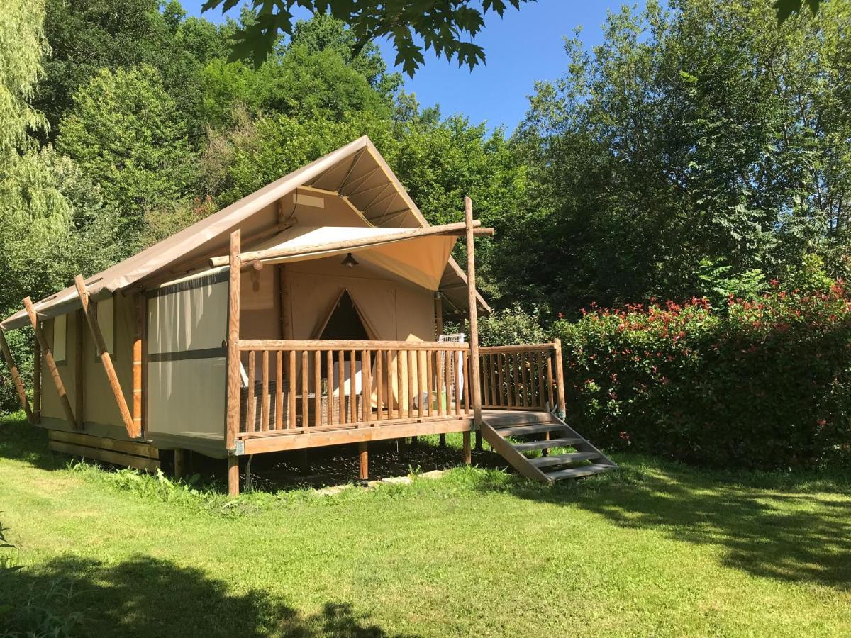 Camping-Gites Au Songe Du Valier Seix Exterior foto